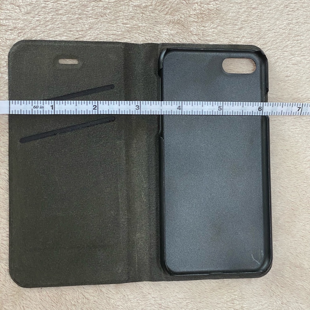 iPhone case - Picture 8 of 9